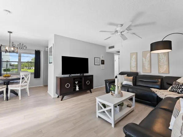 151 Fanshaw D, Boca Raton, FL 33434
