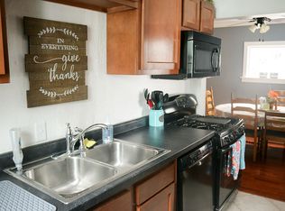 226 N Fairview Ave, Lansing, MI