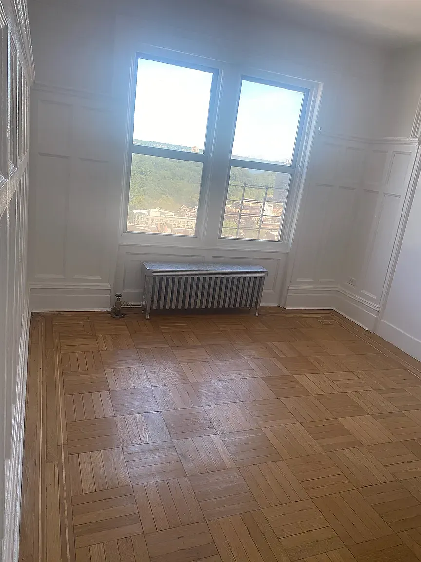 374 Wadsworth Avenue — Photo 3