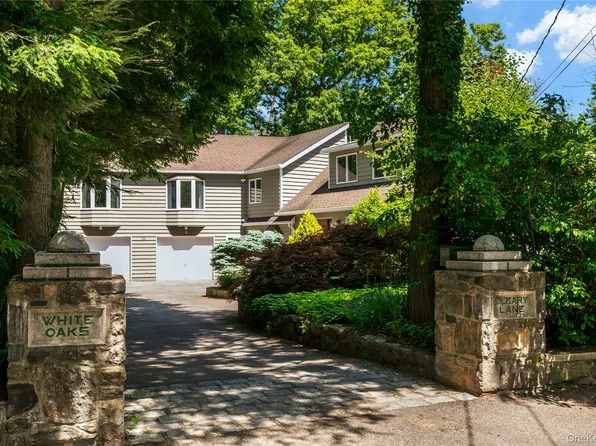 30 High Point Lane, Scarsdale, NY 10583