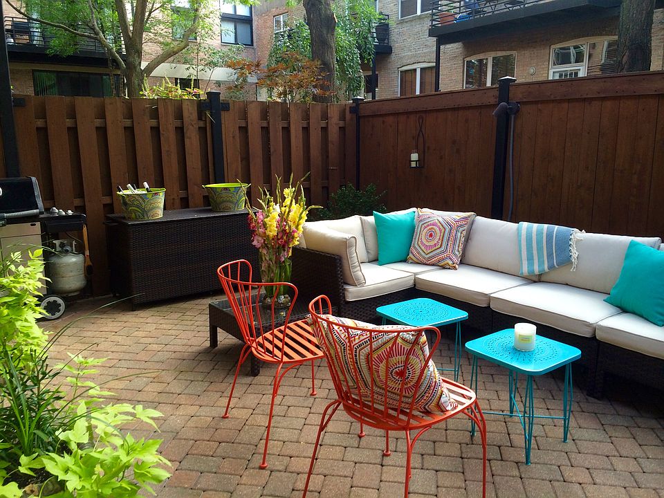 Fenced in Private Patio 