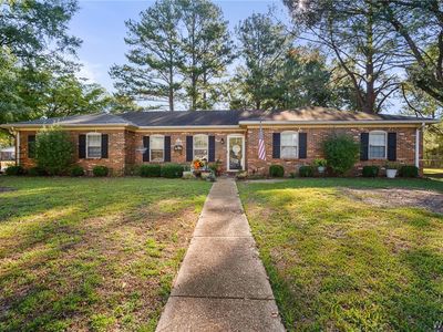 211 Parkway Dr, Livingston, AL, 35470