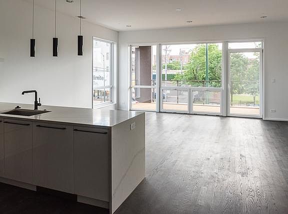 4th image of 1617 N Ashland Ave #2
