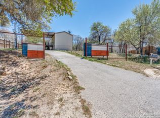 23330 Morning Frost, Elmendorf, TX 78112