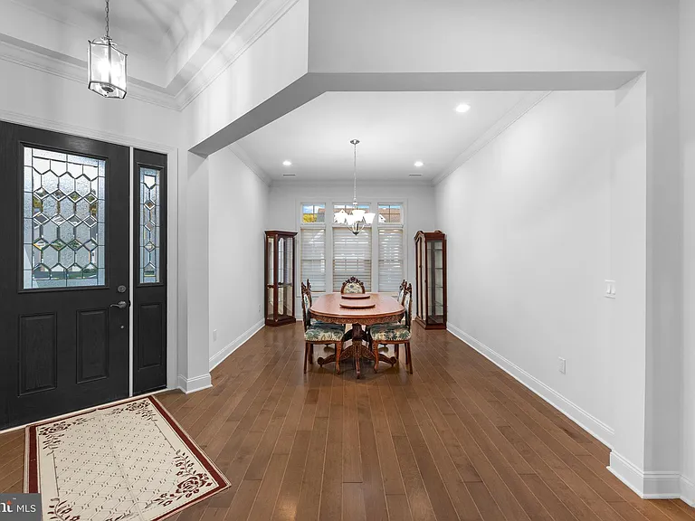 105 Samjan Cir — Photo 10