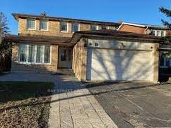 212 Risebrough Circuit, Markham, ON L3R 3H9