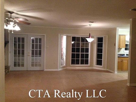 2nd image of 319 Sunny Dr