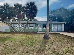 8380 Jacaranda Ave, Seminole, FL 33777