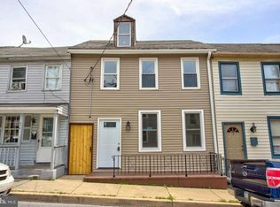 226 Lawrence St, Columbia, PA 17512