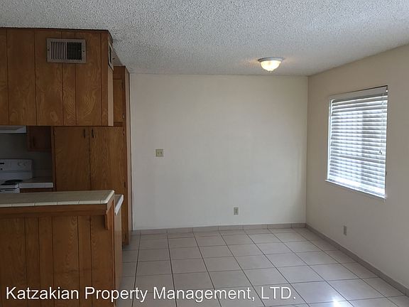 5th image of 2932 Peachtree Dr Unit 2