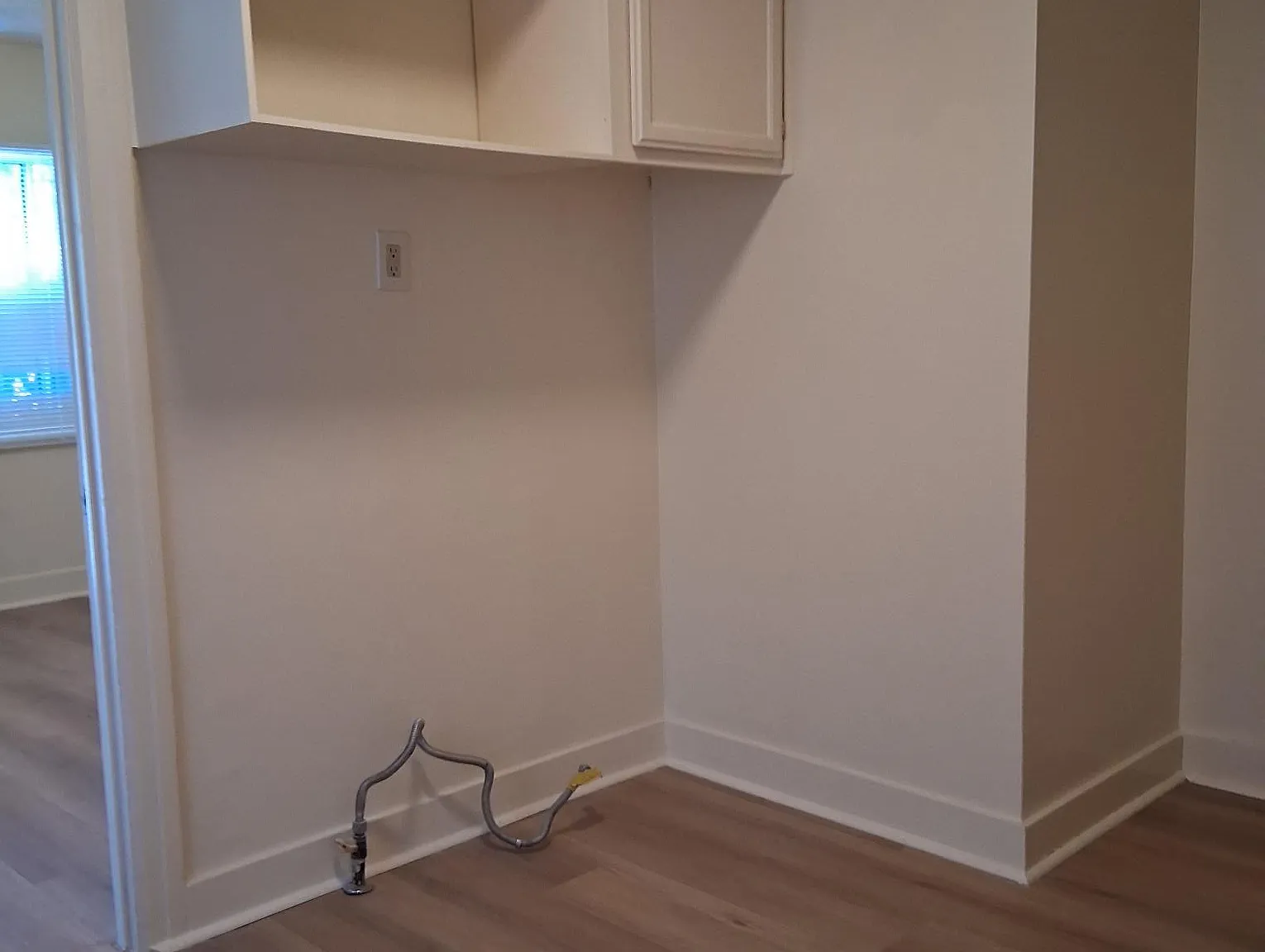 1 bed, 500 sqft, $1,750 — Photo 3