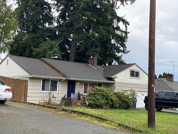 3rd image of 10215 Cadillac Ave SW