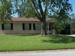 7852 Praver Dr E, Jacksonville, FL 32217