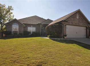 1809 Barrington Dr, Norman, OK 73071