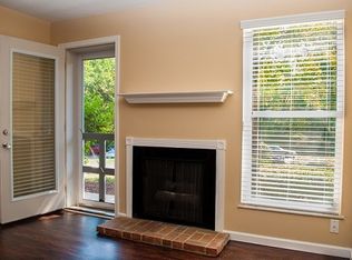 5645 Golf Ridge Dr APT D, Saint Louis, MO 63128