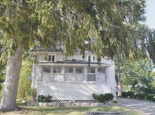 617 Wayne St, Elyria, OH 44035