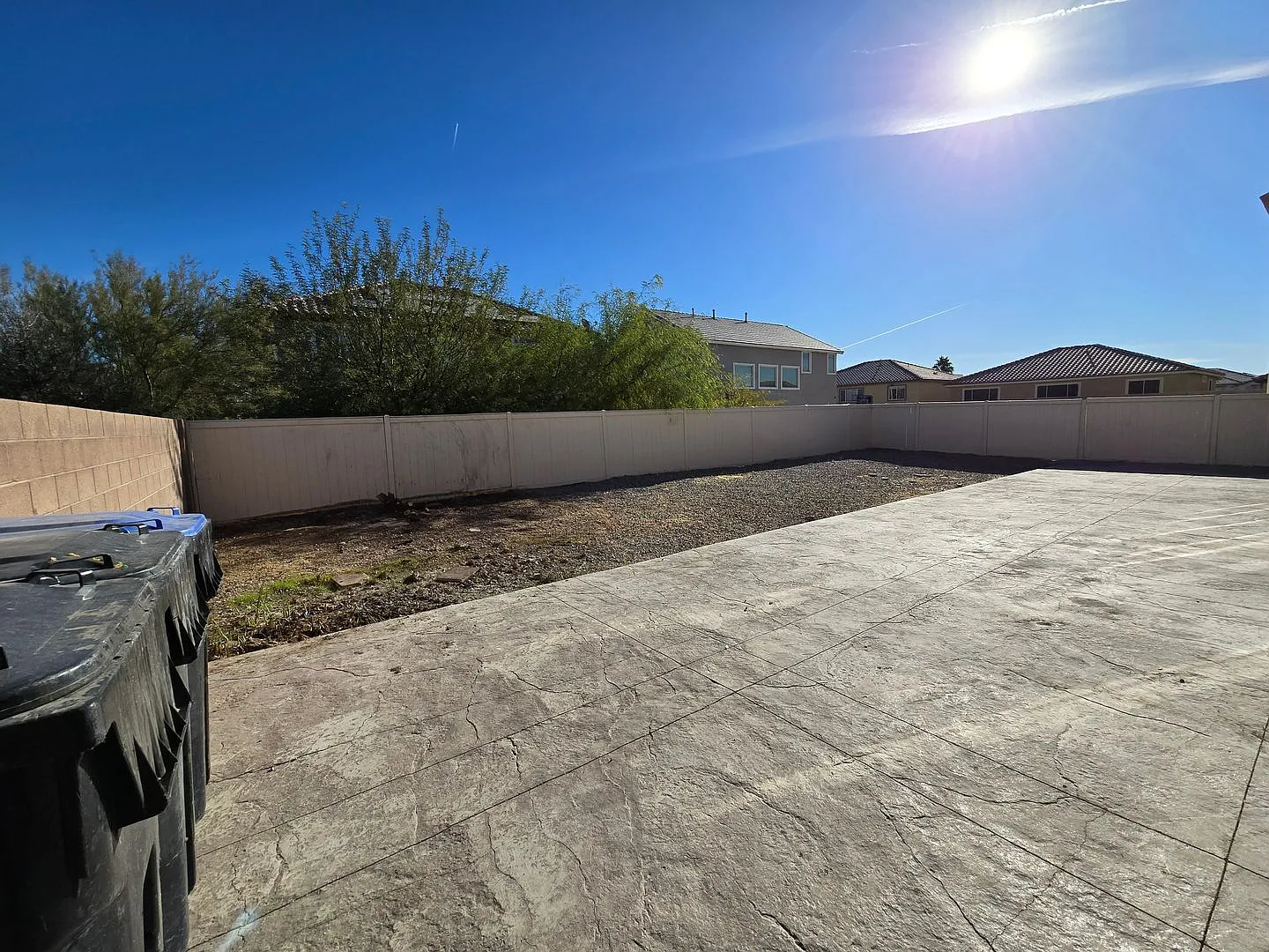 Spacious 6-Bedroom Home with Attached Garage & Large Backyard — Photo 4
