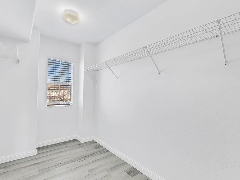 5810 Redhaven St — Photo 35