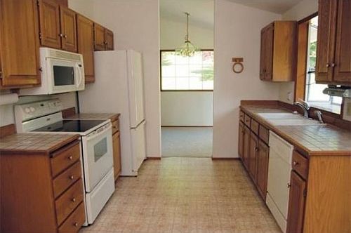 2nd image of 15720 NE 203rd Pl