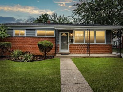 6750 Bison St, Westland, MI, 48185