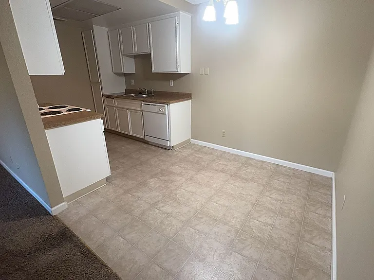 1313 Floyd Ave #163 — Photo 6