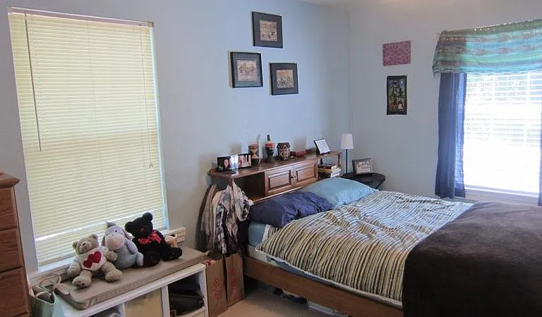 4703 Harmon Ave — Photo 11