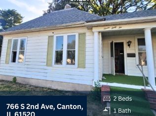 766 S 2nd Ave, Canton, IL 61520