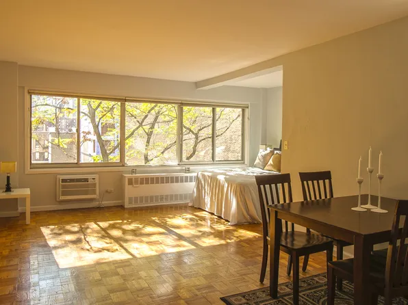 240 East 55th Street 8B image 1 of 8