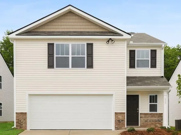227 Deskin Ln, Fountain Inn, SC 29644