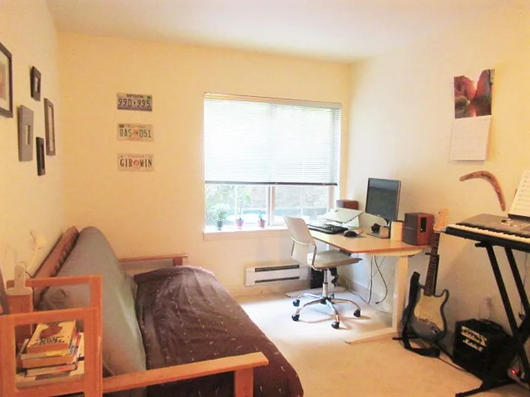 700 E Denny Way #202 — Photo 10