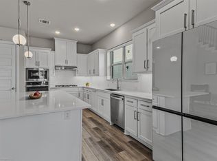 1302 20th St, Argyle, TX 76226