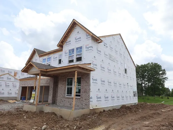 1751 Goldfinch Ln, Milford, OH 45150