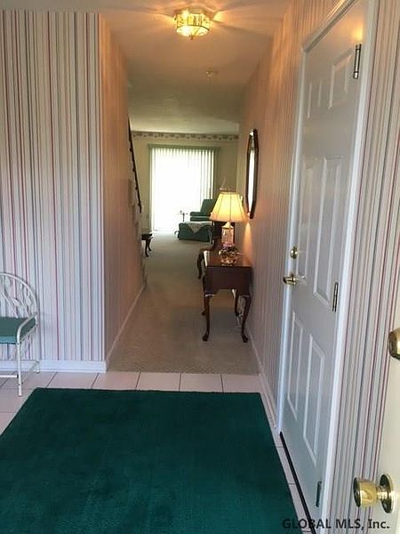 3rd image of 116 BRIDGEWOOD Lane