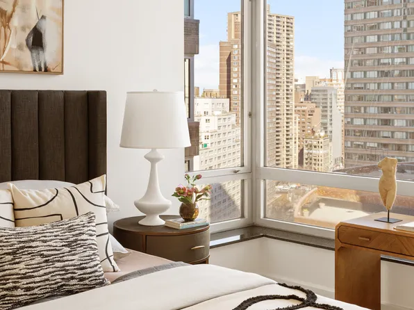 150 Columbus Avenue 18F image 20 of 21