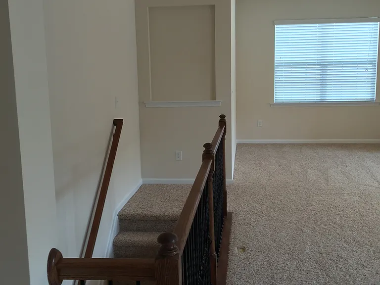 391 Hawks Creek Pkwy — Photo 18