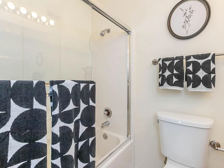Colony Townhomes — Photo 141