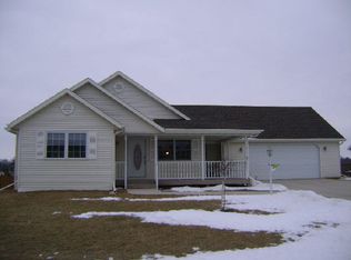 2404 Chaparral Dr, Janesville, WI 53546