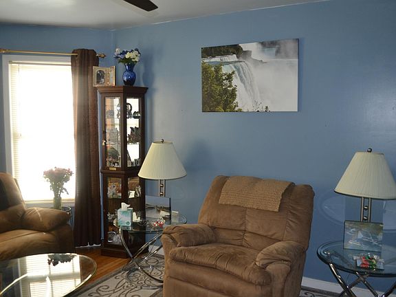3rd image of 1123 Hinton St