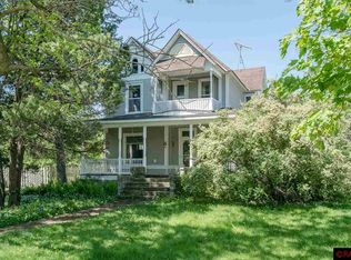 100 W St N, Vernon Center, MN 56090