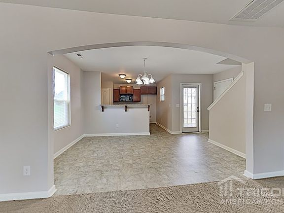 4th image of 524 Gentle Breeze Ln