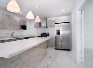 11690 SW 81st Rd #1, Miami, FL 33156