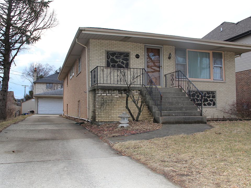 1st image of 10648 S 81st Ave