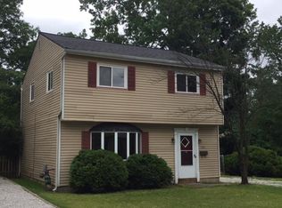 1163 Cherokee Trl, Willoughby, OH 44094