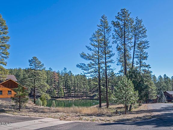 4th image of 144 HUNTER CREEK Drive #144
