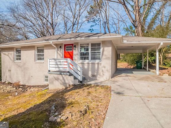 2nd image of 3018 Meadowview Dr SE