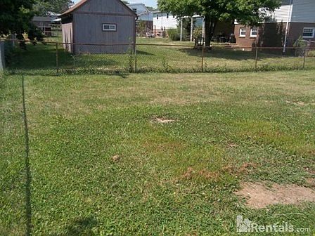 3rd image of 1073 Gene Ave