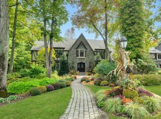 307 Freemans Ln, Franklin Lakes Boro, NJ 07417