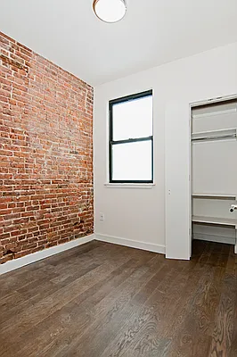 Rented by REAL New York | media 10