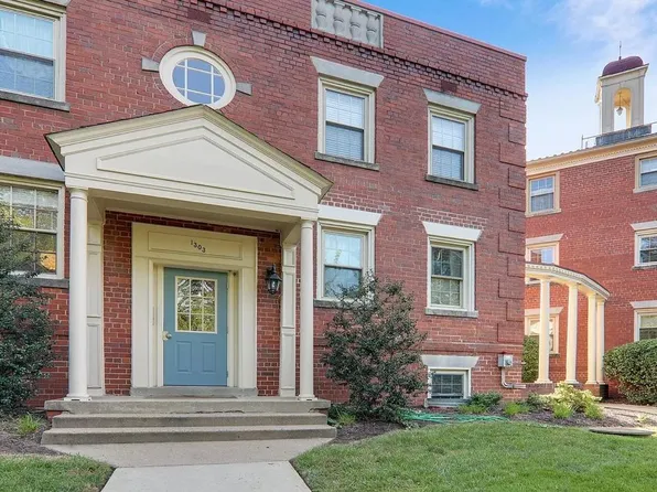 1303 E Abingdon Dr APT 1, Alexandria, VA 22314