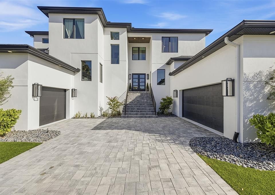 1st image of 4815 W Sunset Blvd